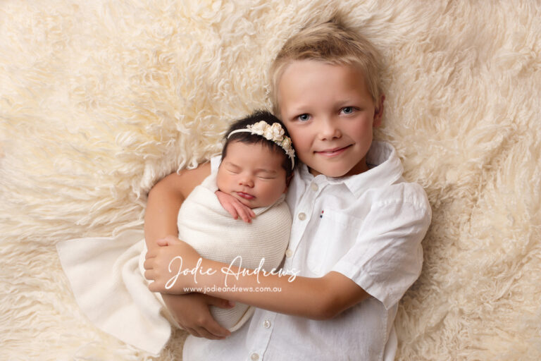 Baby Willow – At Home Mobile Session