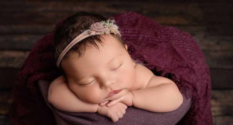 Baby Hallie – At Home Mobile Session